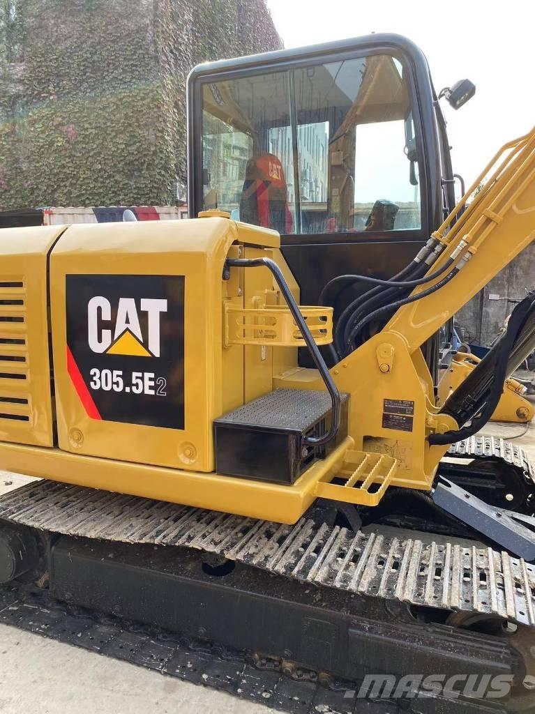 CAT 305.5 E 小型挖掘机