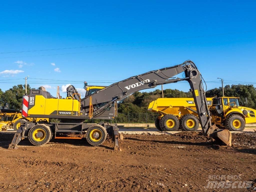 Volvo EW 240 E MH 轮式挖掘机