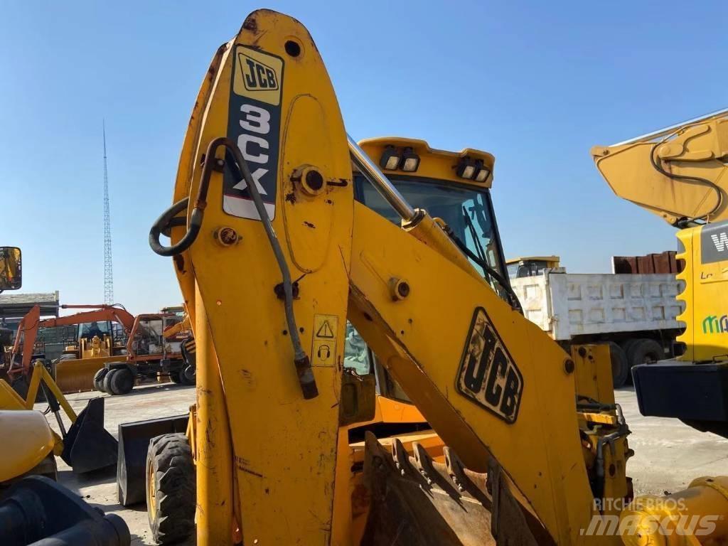 JCB 3 CX 反铲装载机