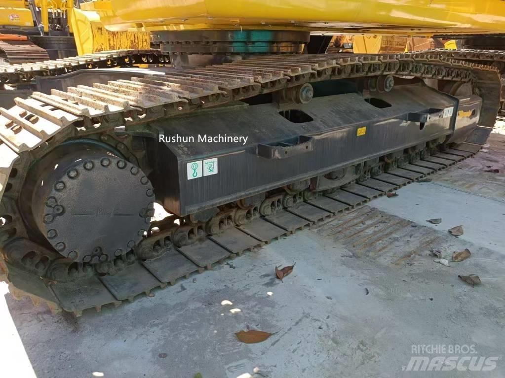 Komatsu PC 220-8 履带挖掘机