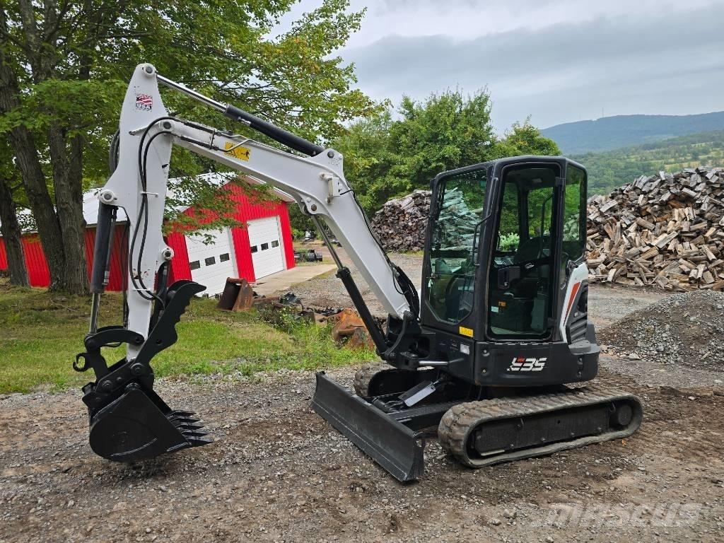 Bobcat E 35 小型挖掘机