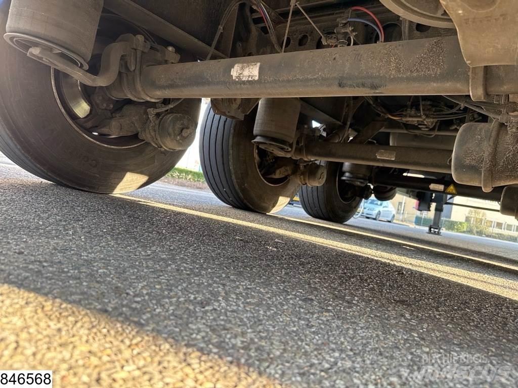 Krone Tautliner 侧帘半挂车