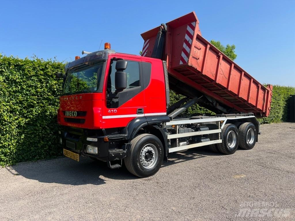 Iveco Trakker 380 牵引车