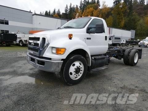 Ford F 650 平板车