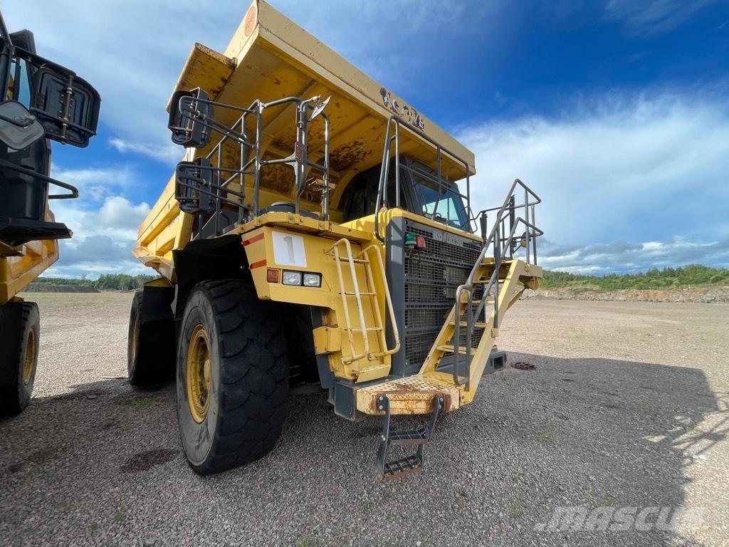 Komatsu HD 465-7 E0 刚性自卸车