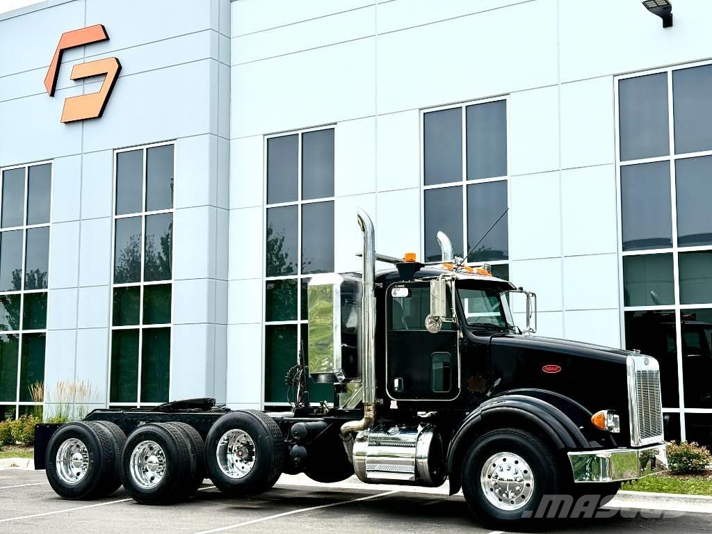 Peterbilt 357 牵引车