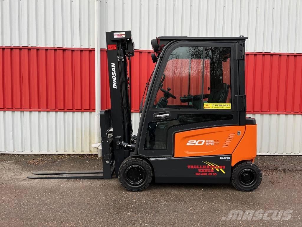 Doosan B 20 X-7 电动叉车