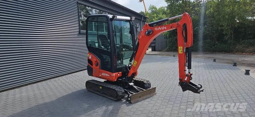 Kubota KX019-4 小型挖掘机