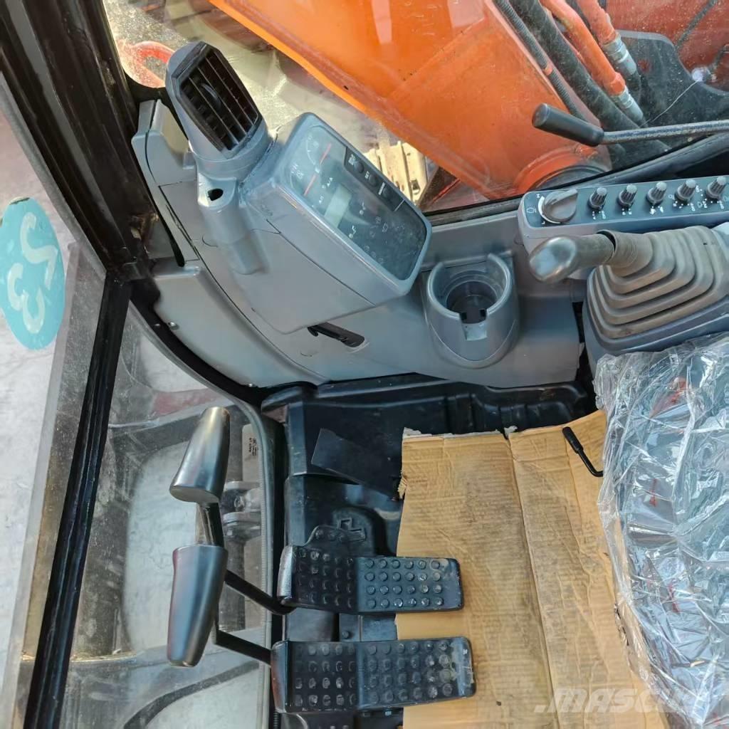 Hitachi ZX 60 小型挖掘机
