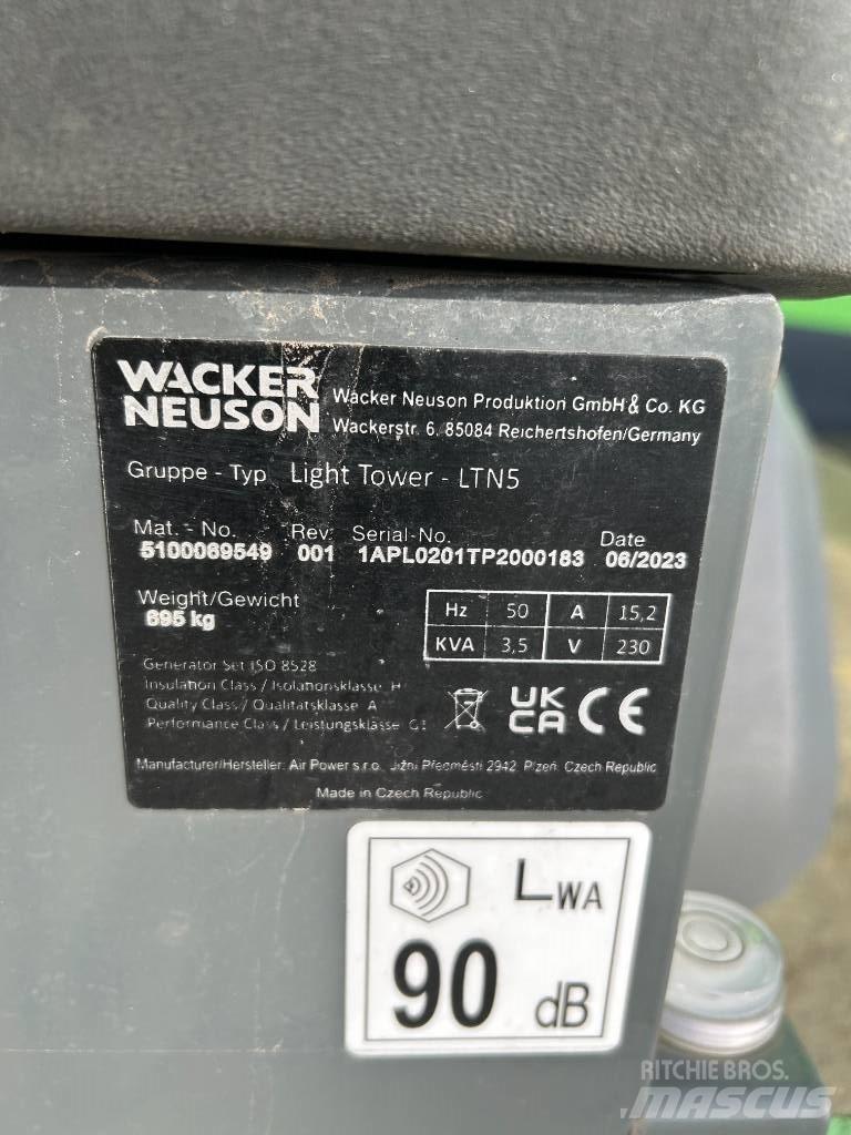 Wacker Neuson LTN 5 拖车式灯塔