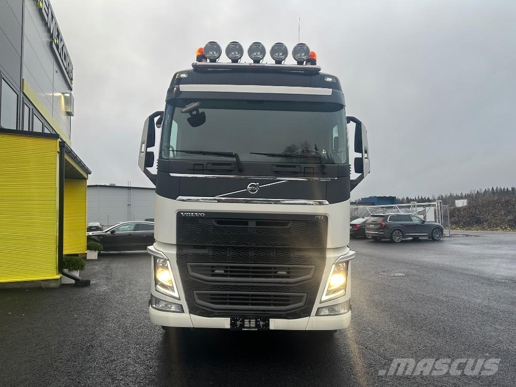 Volvo FH 500 8X4*4 工程吊钩车