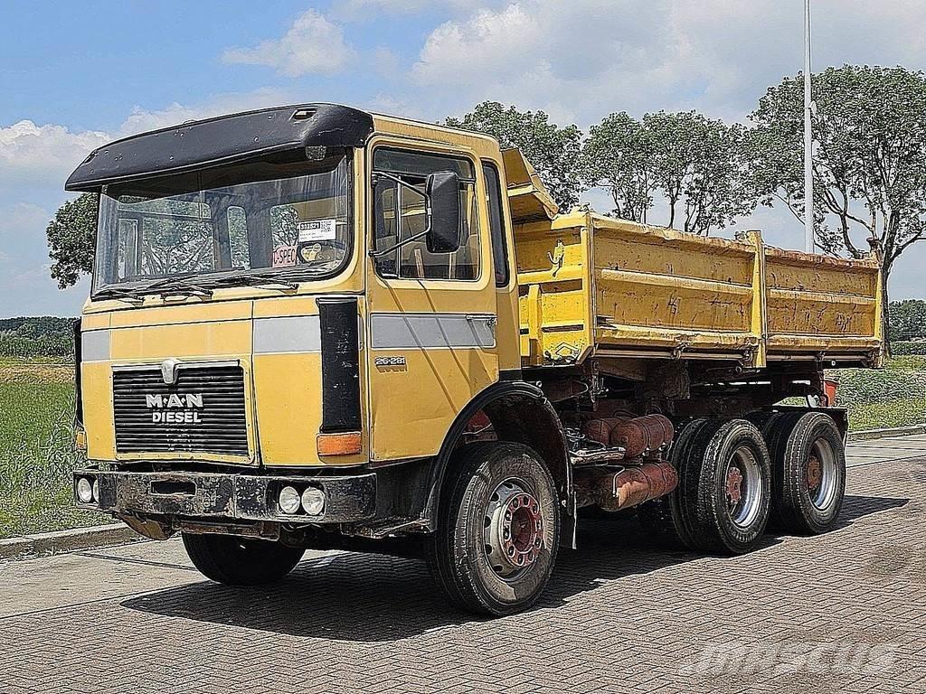 MAN 26.281 DFK 6X4 自卸式货车