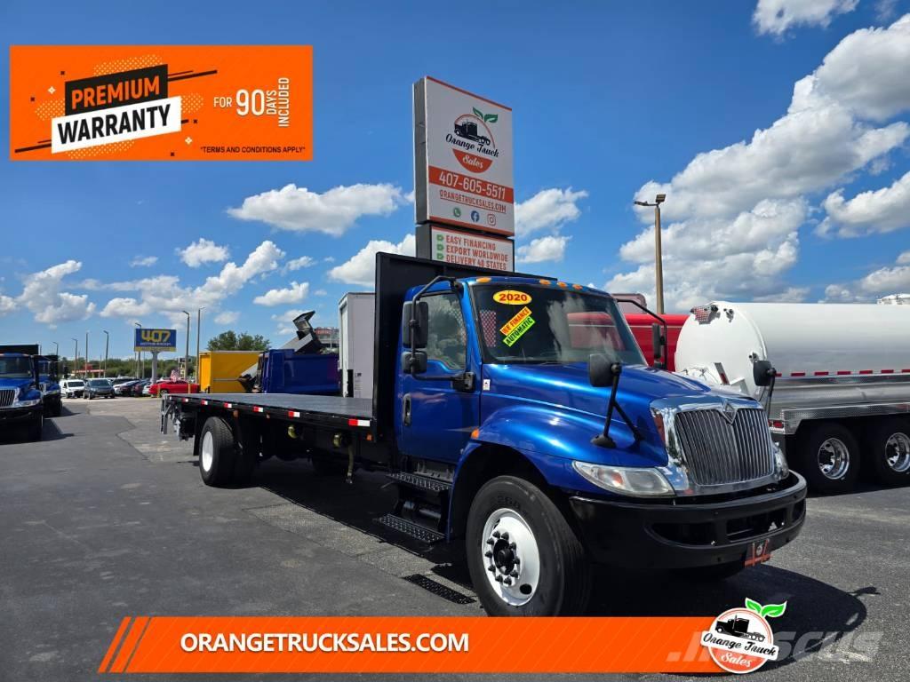 International MV607 平板栏板货车