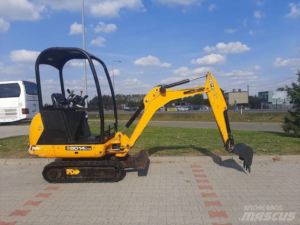 JCB 8014 CTS 小型挖掘机