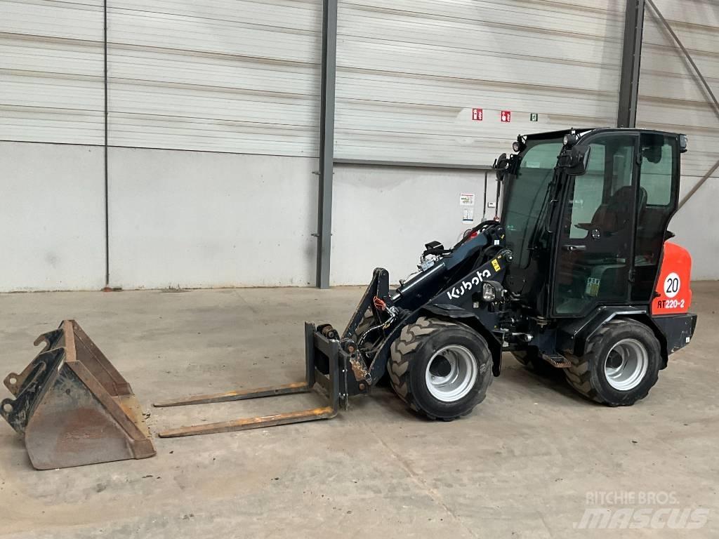 Kubota RT 220-2 轮式装载机