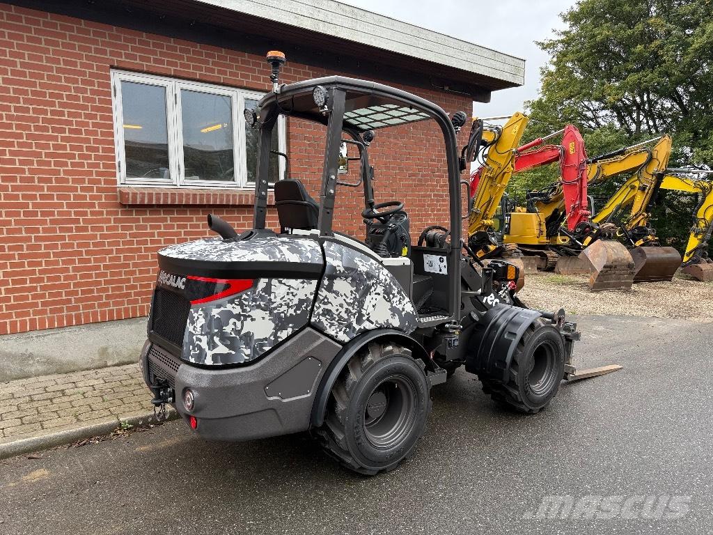 Mecalac MCL 6+ 小型装载机