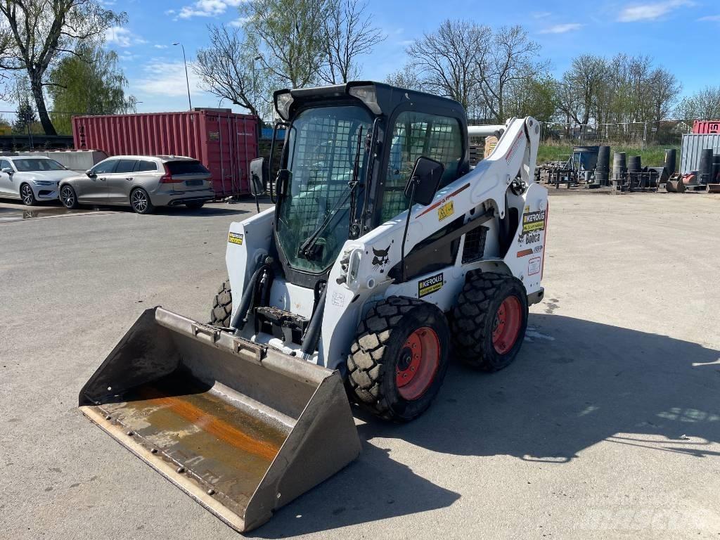 Bobcat S 530 滑移装载机