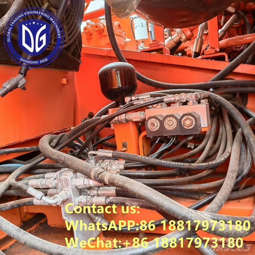 Doosan DH 300 LC-7 履带挖掘机