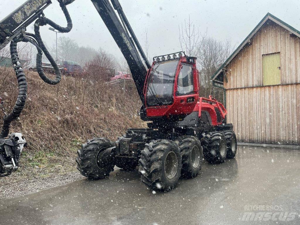 Komatsu 901 XC 收割机