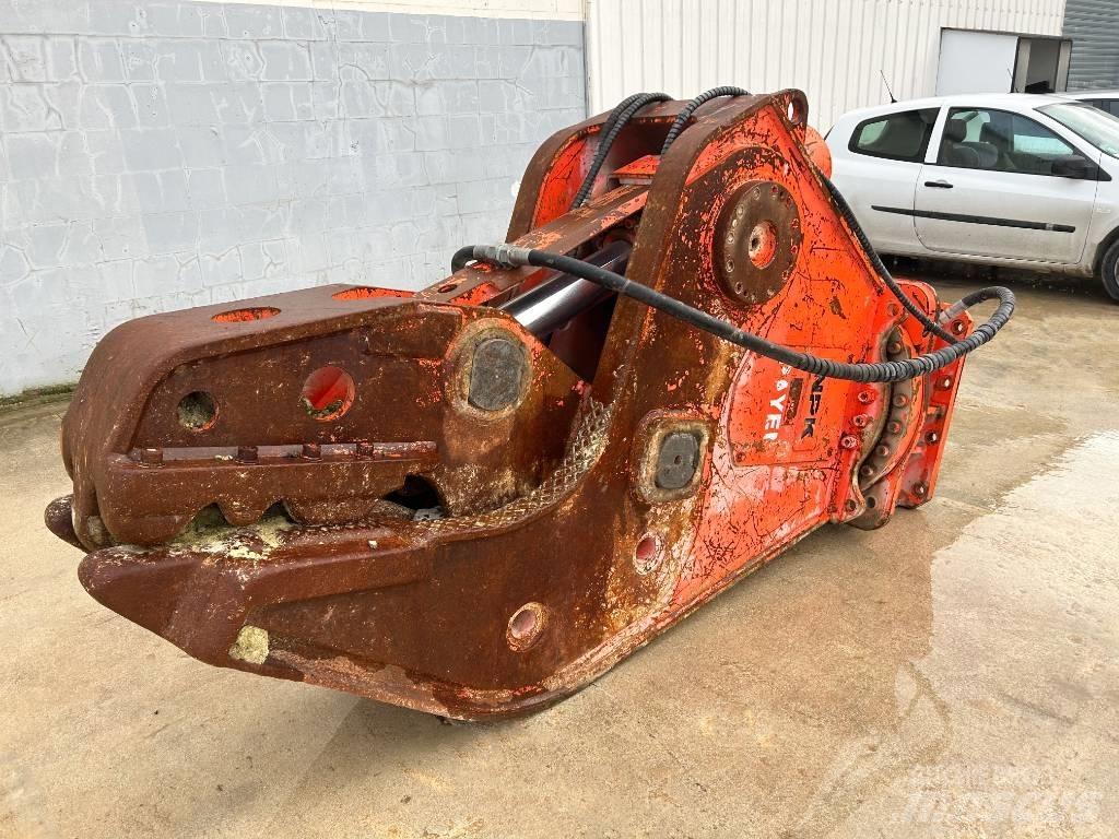 NPK U 45 JR 液压剪