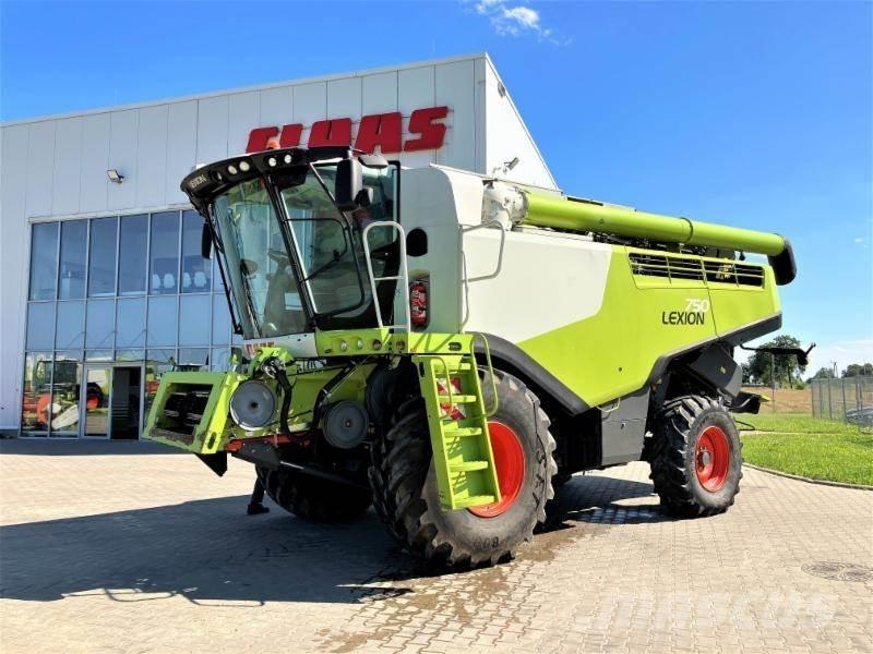 CLAAS LEXION 750 联合收割机