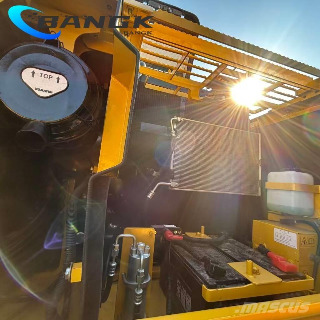 Komatsu PC160 履带挖掘机