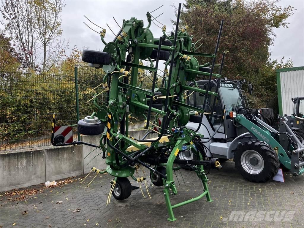 Krone Vendro 1020 犁耙和摊草机
