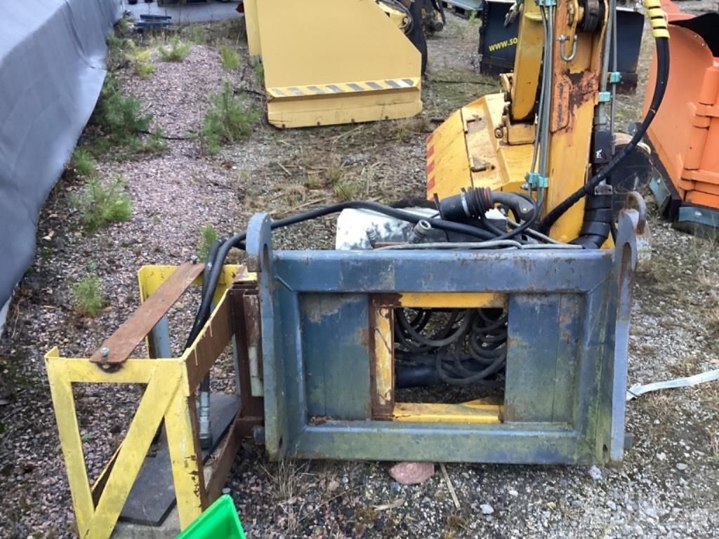 Lumex TM150 牧场割草机和切顶器