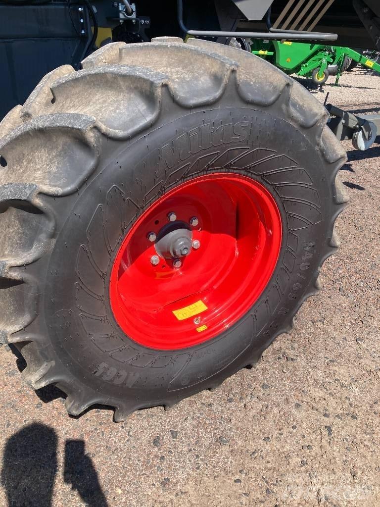 Fendt 5335 C 联合收割机