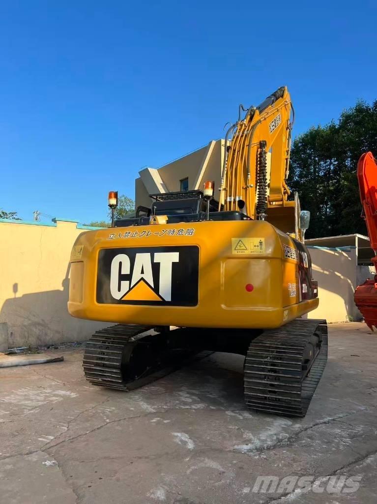 CAT 320 D 履带挖掘机