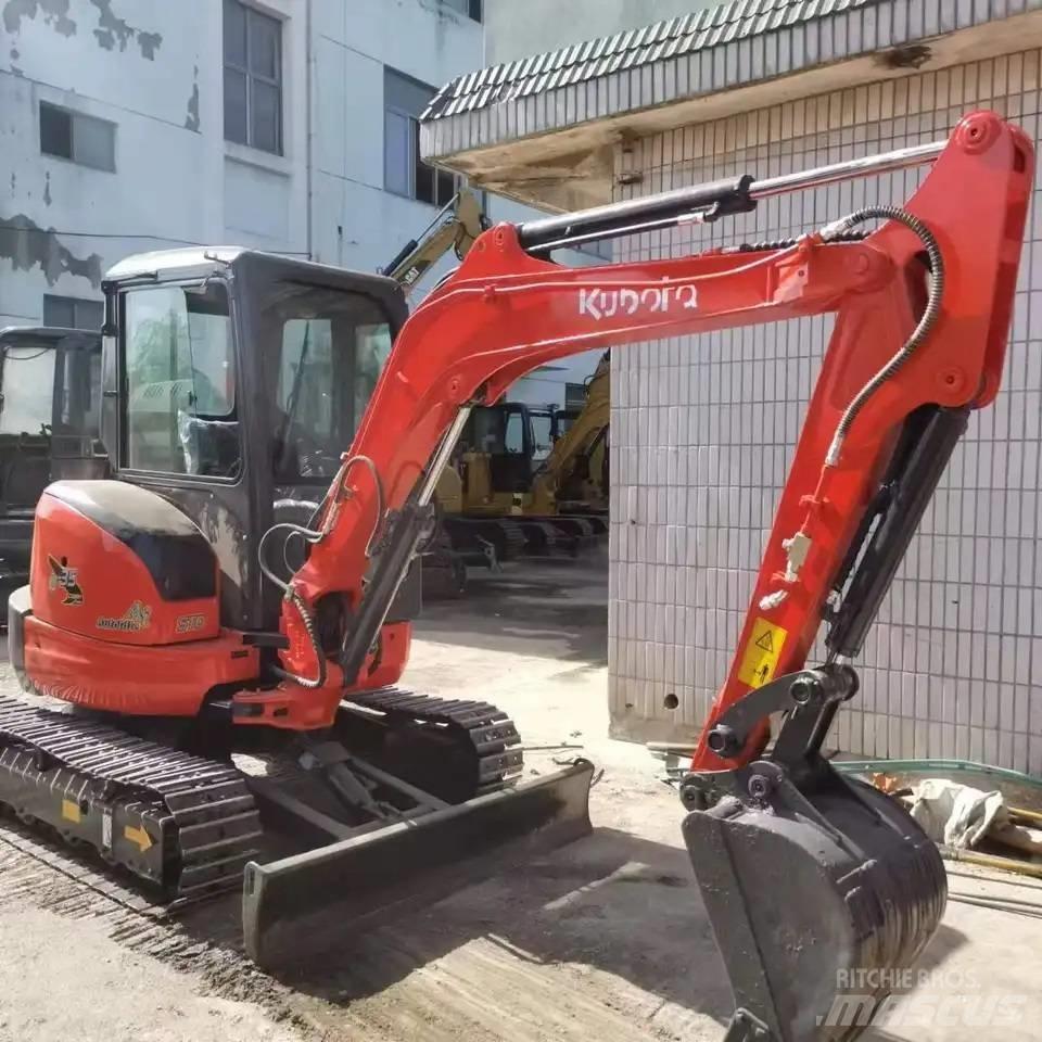 Kubota U 35 小型挖掘机