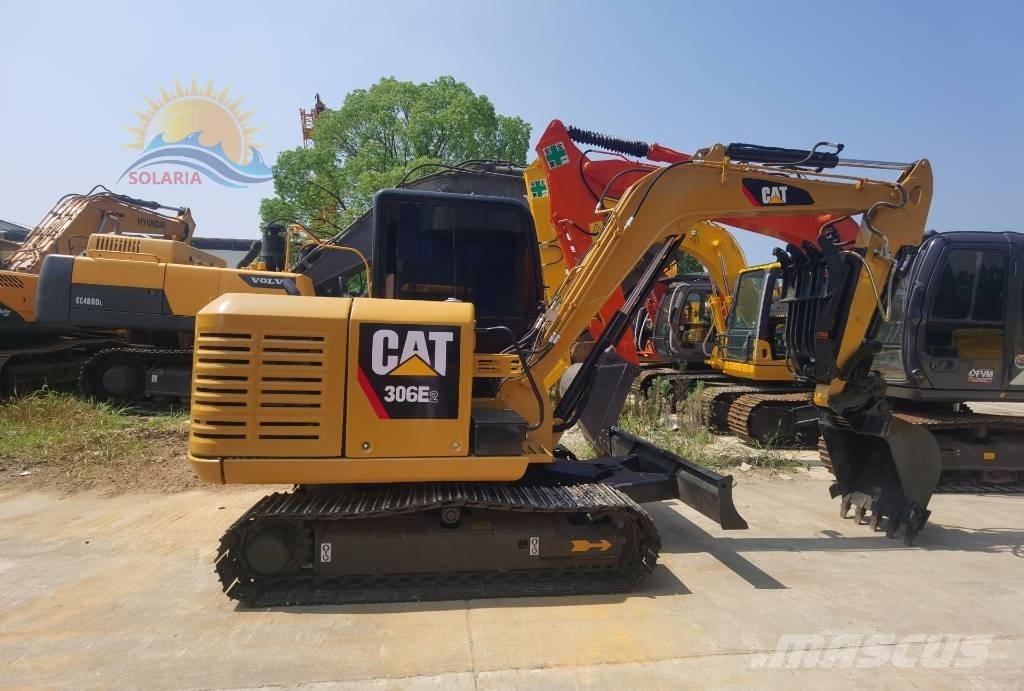 CAT 306 E2 小型挖掘机