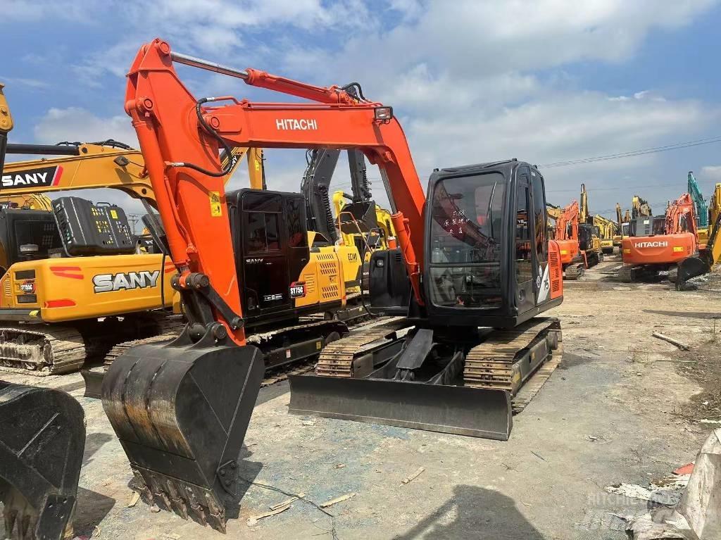 Hitachi ZX 75 中型挖掘机