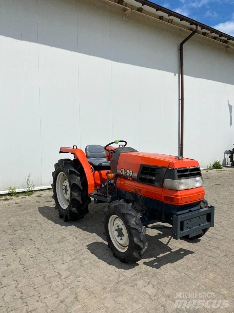 Kubota GL29 小型拖拉机
