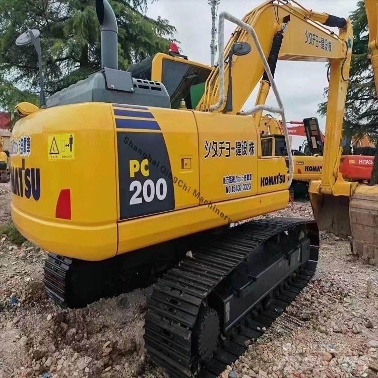 Komatsu 200-8 履带挖掘机