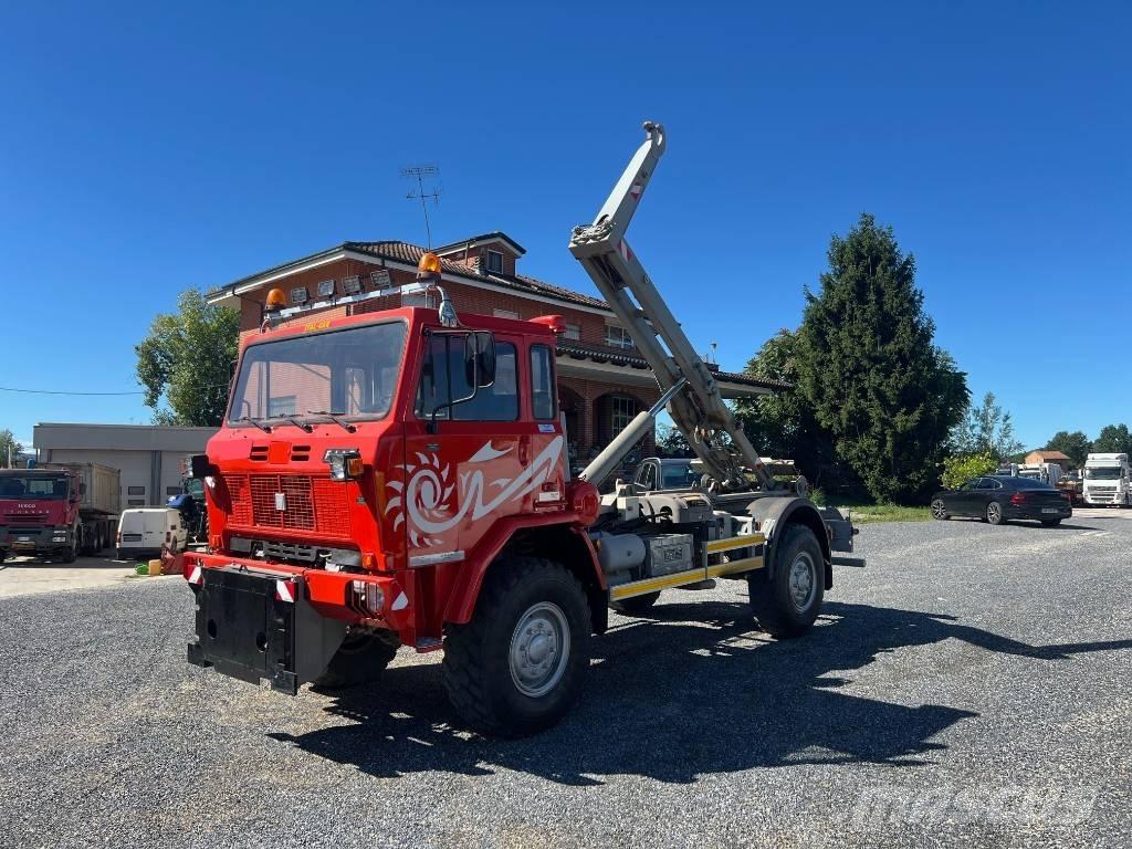 Iveco 90-16 翻斗车