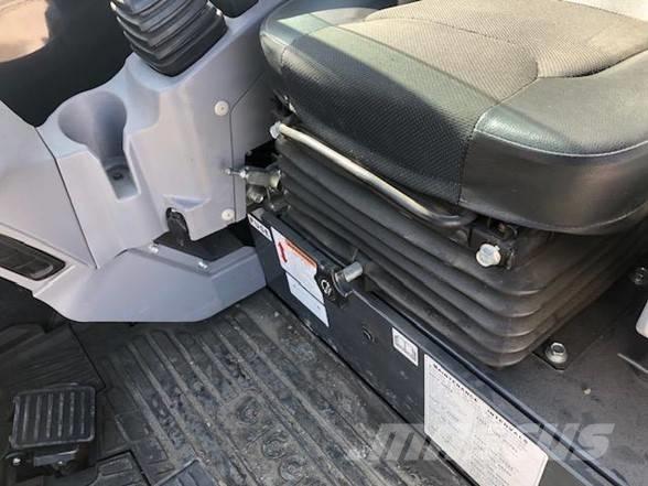 Kubota U 35-4 小型挖掘机