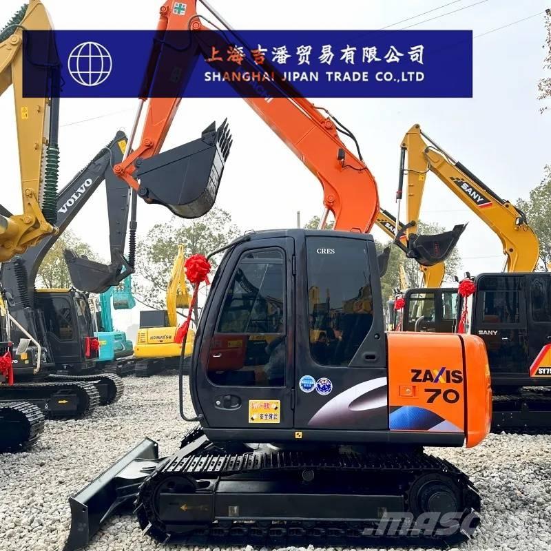 Hitachi ZX 70 小型挖掘机