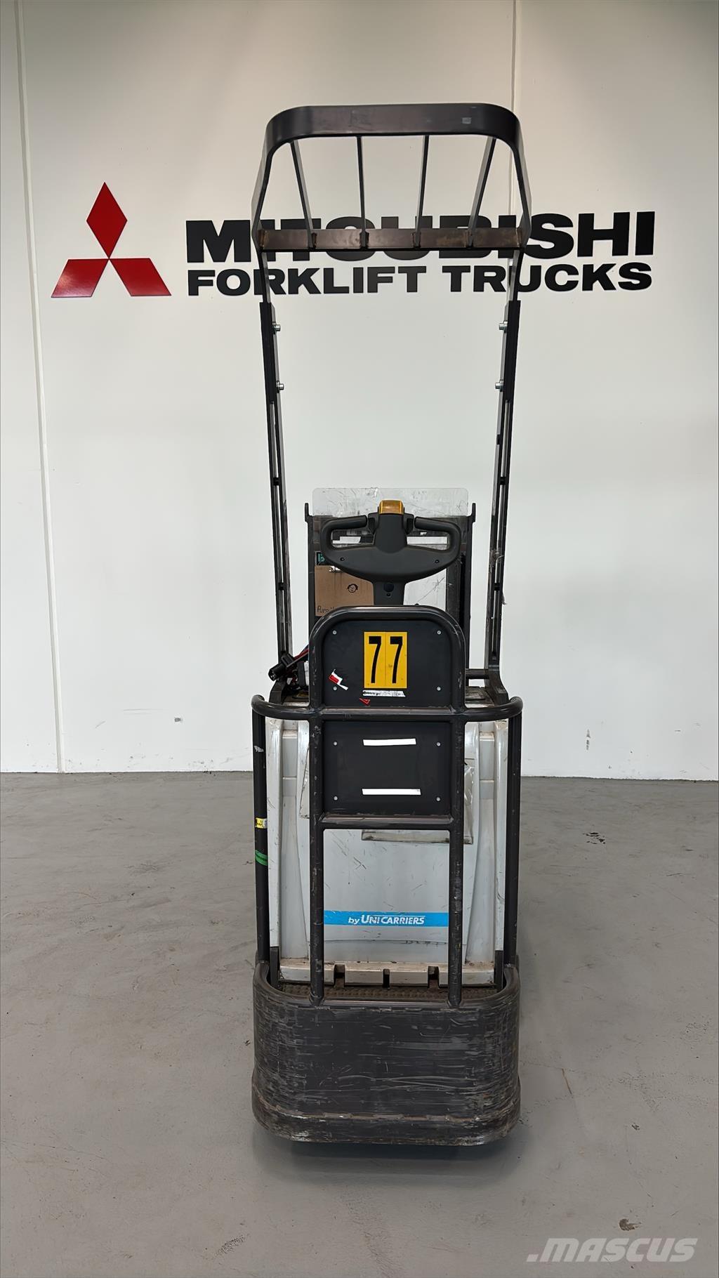 Atlet PDP200 行走式堆垛机