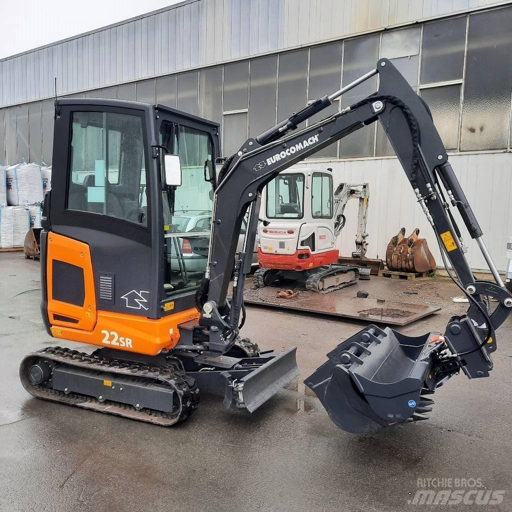 Eurocomach 22 SR 小型挖掘机