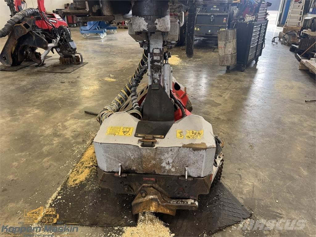 Log Max 3000T 收割机机箱