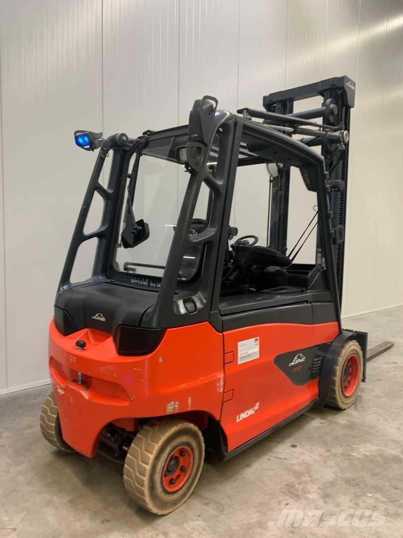 Linde E50HL 电动叉车