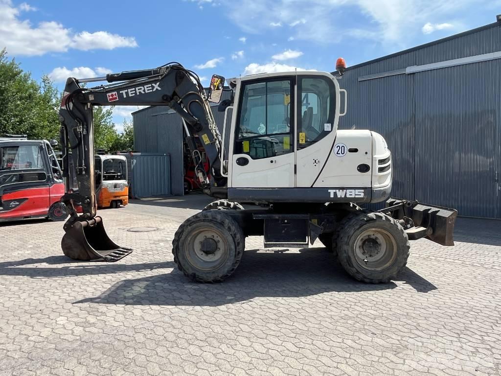 Terex TW 85 轮式挖掘机