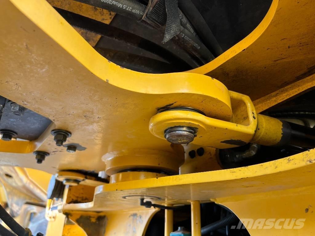 Volvo L90F 轮式装载机