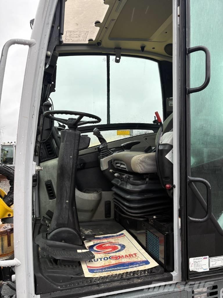 Wacker Neuson EW65 轮式挖掘机