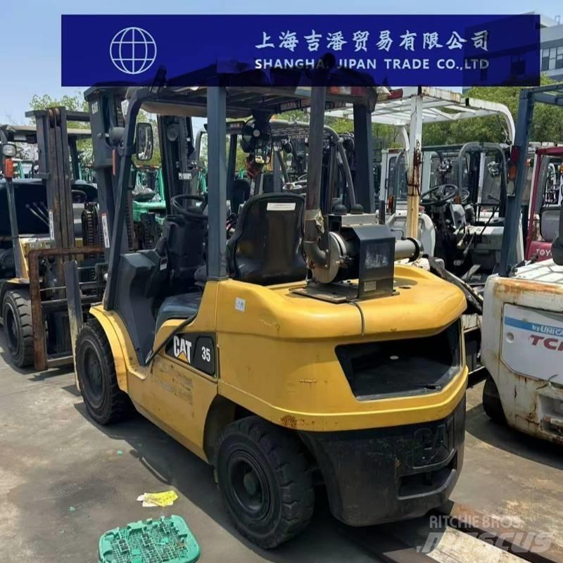 CAT DP 35 N 柴油叉车