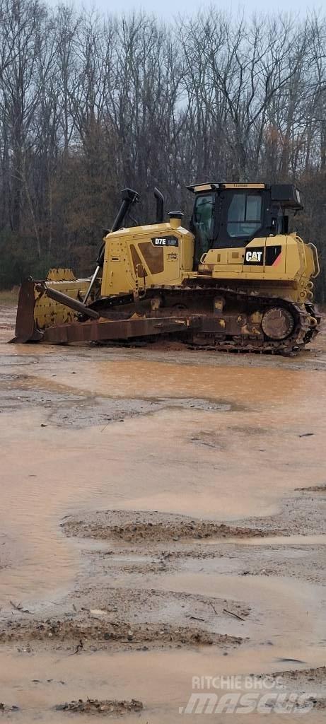 CAT D7E 履带式推土机