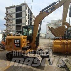 CAT 305.5e2 小型挖掘机