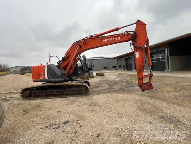 Hitachi USRLC225 履带挖掘机