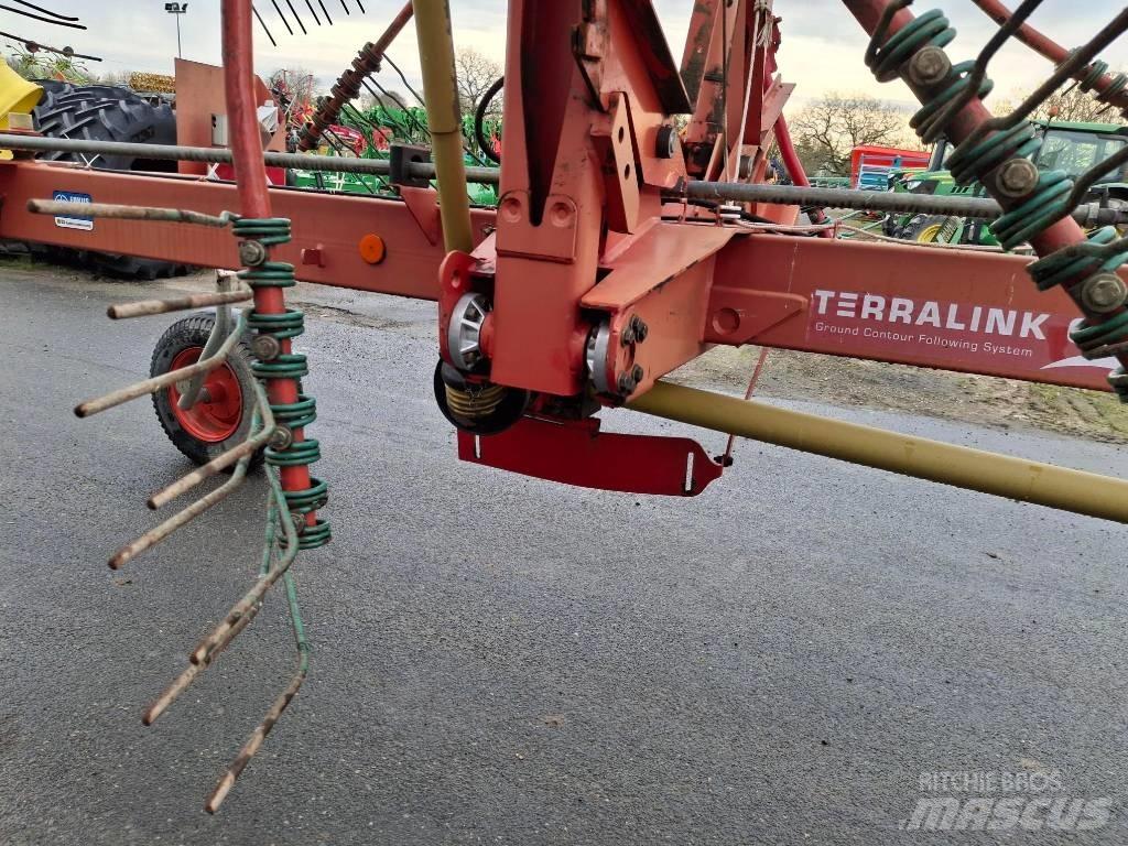 Fella TS 1402 料堆整形机